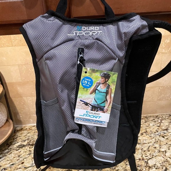 Aduro Sport Hydration Back - Picture 3 of 4